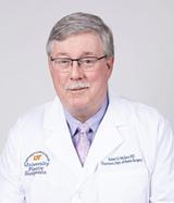 Robert D. Wallace, MD provider avatar image