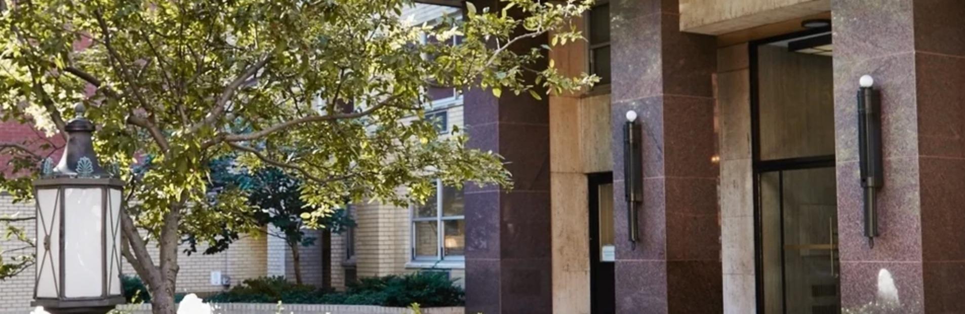 A cover image of Dr. Nelson Lee Novick, MD